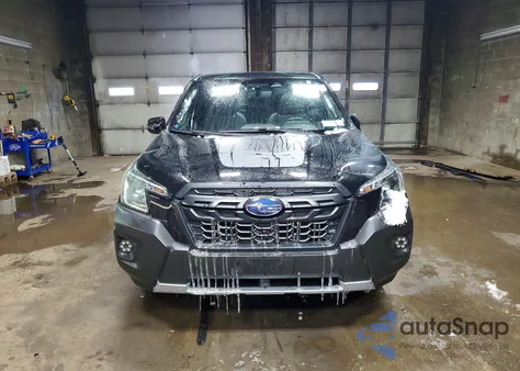 2024 Subaru Forester Wilderness z USA, uszkodzony, nr VIN JF2SKAJC3RH432597